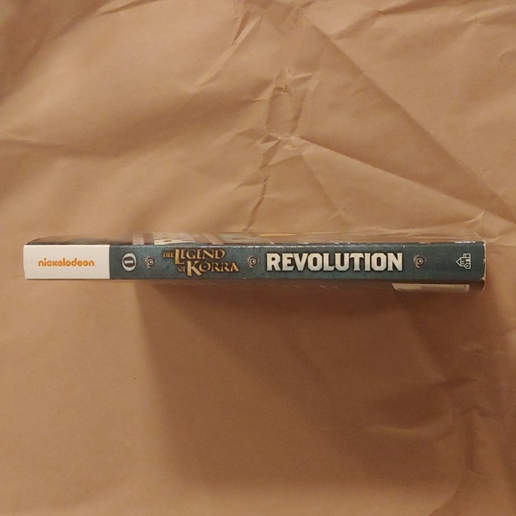 Avatar the last Airbender: Revolution (the legend of Korra) - Picture 2 of 4